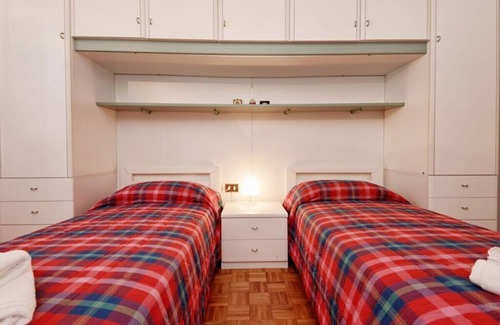 Lonato del Garda Villa | Experience Mira - Exclusive Holigarda with Family-Friendly Amenities
