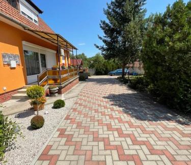 Oreglak Apartment | Top-Rated Family Retreat at Mira Kuckó with Kitchen Access