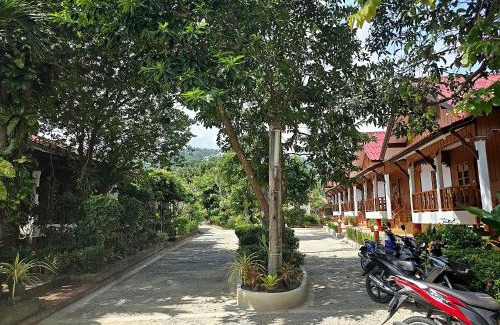 Maret Hotel | Oceanfront Retreat at Mira Mare Resort Koh Samui, Rated 8.8