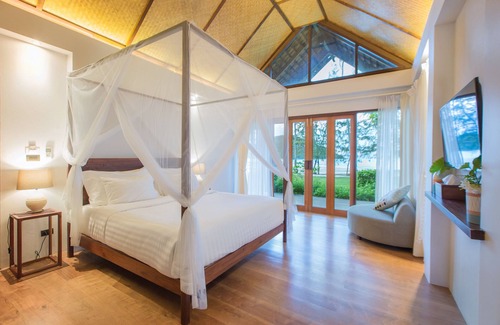 Ko Mak Hotel | Serene Mira Montra Resort Koh Mak - Guest Rated 9/10