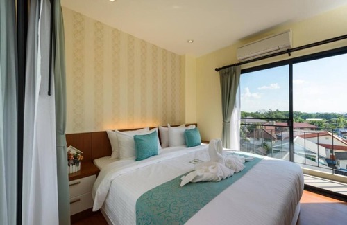 Tha Sala Hotel | Relax at Mira Residence and Resort with Pool & Restaurant