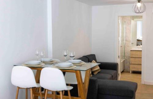 San Basilio Apartment | Guest Rated: MiRa San Basilio - Family-Friendly Retreat