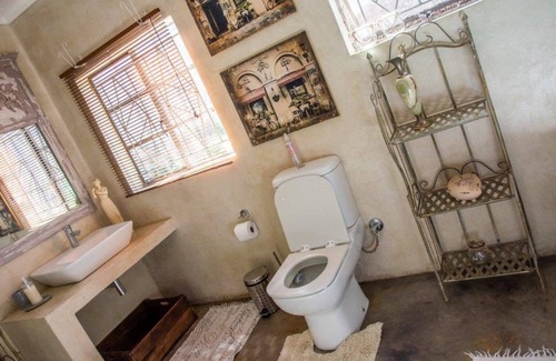 Parys House | Your Ideal Getaway at Mirabel Guesthouse with Breakfast