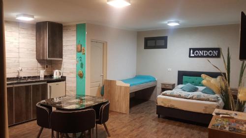 Villa Icho Cruz Apartment | Pet-Friendly Escape at Miracampo with Pool & Breakfast