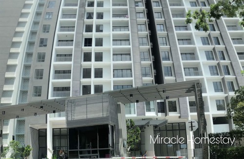 Kampung Bagan Dalam Condo | Comfortable Stay for 4 at Miracle in Butterworth