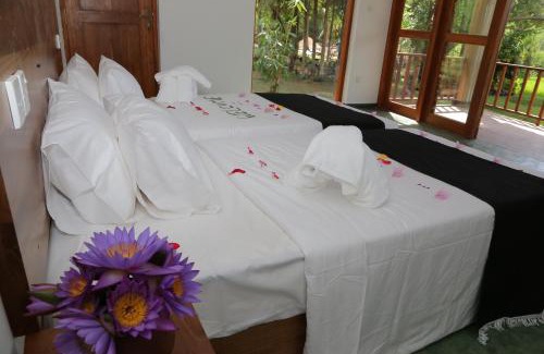Polonnaruwa Hotel | Inviting Miracle Resorts & Villas: Family-Friendly Amenities