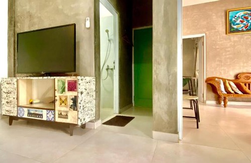 Colomadu Villa | Discover Miracle Villa Solo: Family-Friendly with Pool