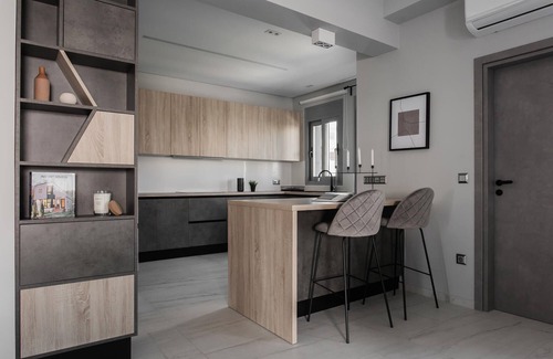 Palaio Faliro Apartment | Enchanting 3BR Apartment at Teal Faliro House with Breakfast