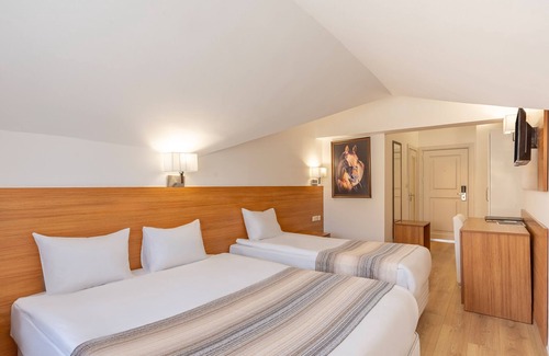 Melikgazi Hotel | Discover Mirada Del Monte: Family-Friendly Getaway