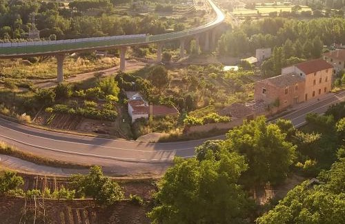 Alcaniz Apartment | Discover Mirador de Alcañiz: Rated 9.7, Family-Friendly Stay