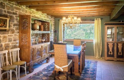 Santotis Ski Chalet | Oceanfront Bliss at Mirador de Ceballos - 10/10 Rated Stay