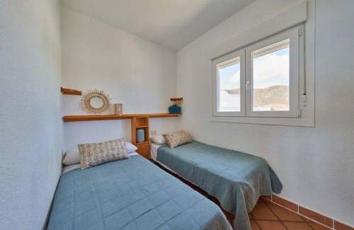 La Isleta del Moro Apartment | Inviting Mirador de la Isleta: Family-Friendly Stay