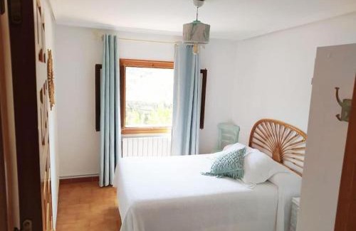 Albarracin Apartment | Cozy Mirador Palacios: Central Location with Spectacular Views