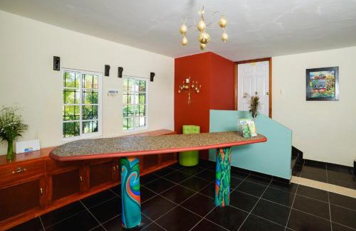Axtla de Terrazas Hotel | Discover Mirador del Castillo: 9/10 Rated with Pool & Pets
