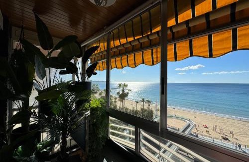 Raval Roig Apartment | Unforgettable Family Stay at Mirador del Mar - Rated 10/10
