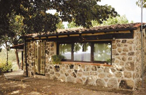 Torremenga House | Relax at Mirador Los Cotos: Pet-Friendly with Pool & Breakfast