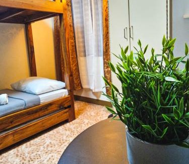 Baguio House | Pet-Friendly Mirador Modern House Near Lourdes Grotto