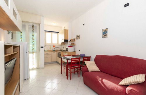 Mirafiori Apartment | Cozy Mirafiori Balcony Apartment with Kitchen & Breakfast