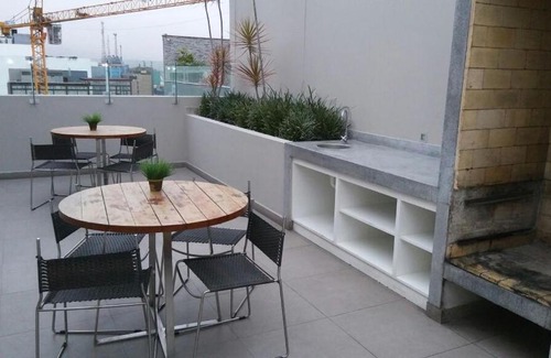 Miraflores Apartment | Inviting MIRAFLORES PARDO Apartment with Pool & Top Reviews