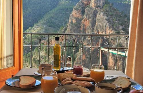 Ayna House | Discover Miralmundo Alojamientos Rurales Ayna, Family-Friendly Hostal