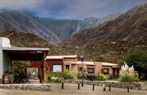 Cachi Cabin | Experience Miraluna Bodega Boutique: Guest Rated 9/10!