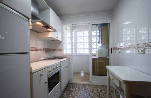 Benidorm Apartment | Discover Miramar 6º6: Pet-Friendly Apartment with Pool