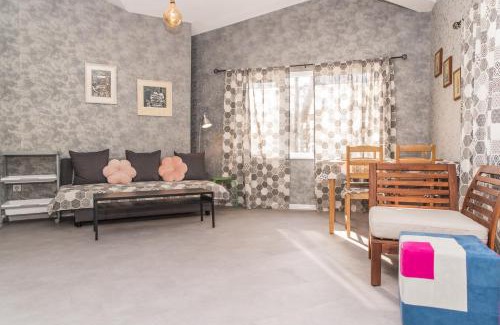 Balchik Apartment | Oceanfront Miramar Balchik Apartment with Great Guest Ratings