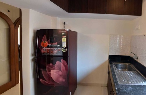 Caranzalem Apartment | Cozy Miramar Beach-side 3BHK Family-Friendly Retreat