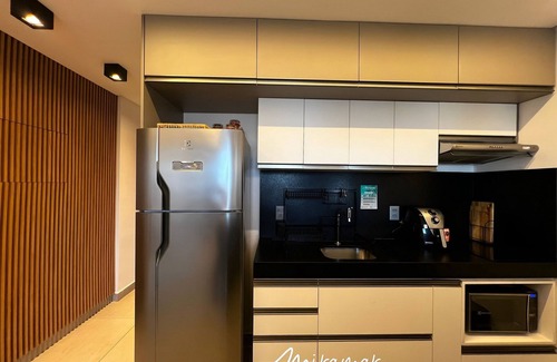 Jardim Oceania Apartment | Budget-Friendly Stay at Miramar Box Bessa with Pool