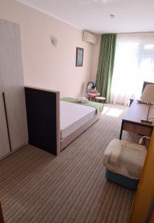 Sarafovo Hotel | Family-Friendly Mirana Hotel with Oceanfront Views