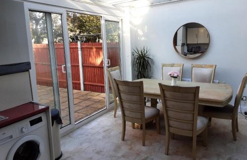 Gillingham House | Discover Mirandas Place - Guest Rated 8.6/10 for Comfort