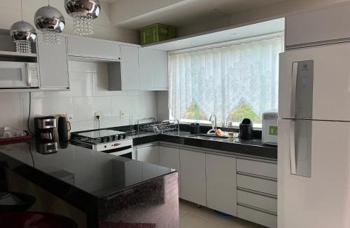 Capitolio Apartment | Pet-Friendly Retreat at Mirante de Escarpas 1402 - 10/10 Rating