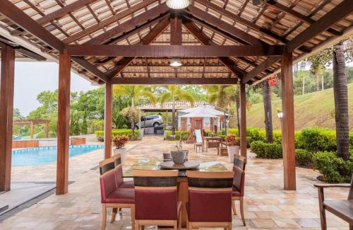 Contagem Apartment | Pet-Friendly Vivenda Mirante Do Sol with Pool & Hot Tub