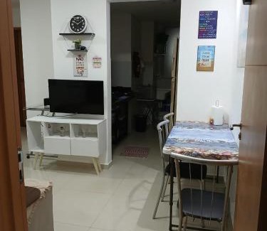 Pium Apartment | Family-Friendly Mirantes Caminho do Mar with Pool Access