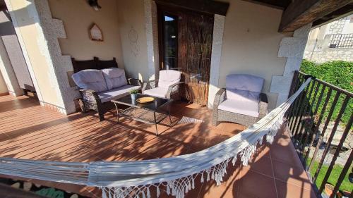 Fompedraza House | Pet-Friendly MIRARIBERA by the Ribera del Duero