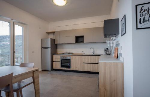Piazza-Tralia-Pendolo Apartment | Top-Rated Stay at Miravesuvio: 9.9/10 Guest Reviews