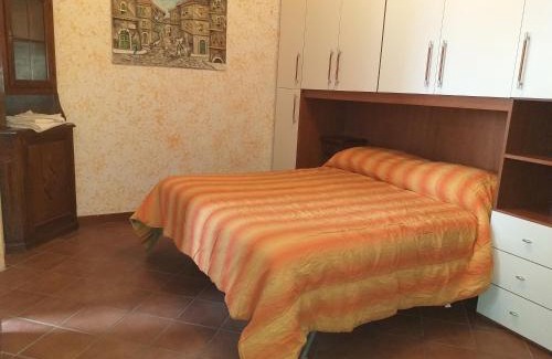 Ardea Bed & Breakfast | Inviting Mirella's House ViaVerona: Breakfast & Hot Tub Await