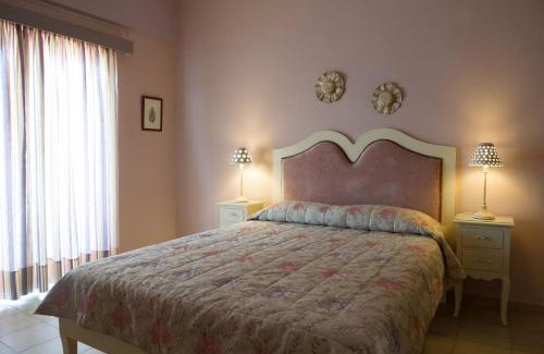 Loutra Oraias Elenis Apartment | Beachfront Mirella Studios: Rated 9.5/10 with Ocean Views