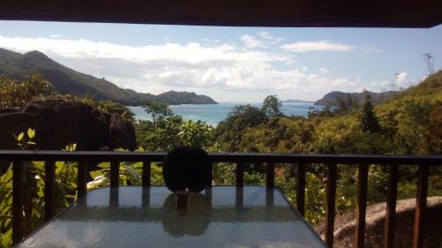 Anse Volbert Village House | Discover Mirella Villa: Pet-Friendly with Ocean Views