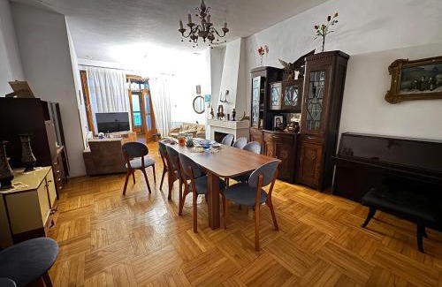 Sighnaghi House | Pet-Friendly Miriani: Guest Rated 9.7/10 for Families