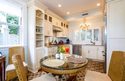 Narragansett Pier House | Elegant Mirimar: Victorian Oceanfront Estate in Narragansett
