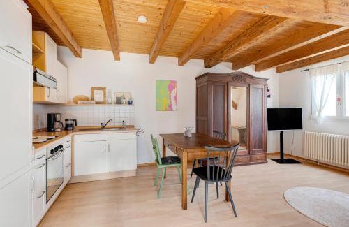 Endingen am Kaiserstuhl Apartment | Discover Miris Hüs: Guest Rated 8.8/10 Experience