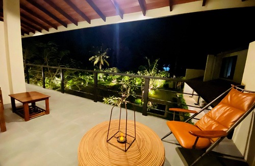 Thalaramba Villa | Top-Rated Mirissa Beach Villa with Pool & Ocean Views