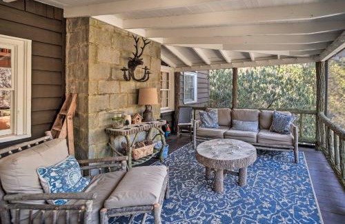 Mirror Lake House | Peaceful Mirror Lake Cabin Just Minutes from Downtown Highlands