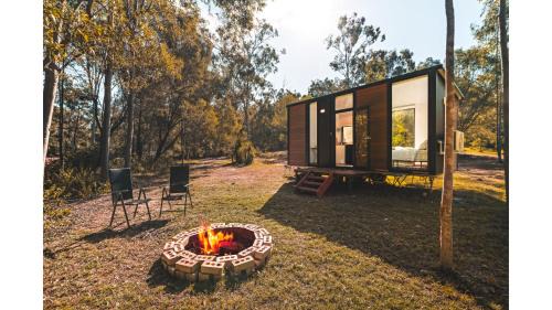 Tamborine House | Reflect on Comfort at Mirror Reflections Hotel