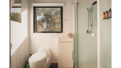Tamborine House | Reflect on Comfort at Mirror Reflections Hotel