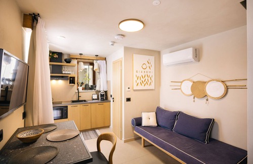 Agia Galini Apartment | Mirthea Suites: Guest Rated 10/10 with Pool & Breakfast