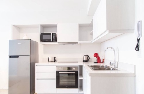 Villa Urquiza Apartment | Pet-Friendly Mirto Beautiful Suite with Kitchen Access