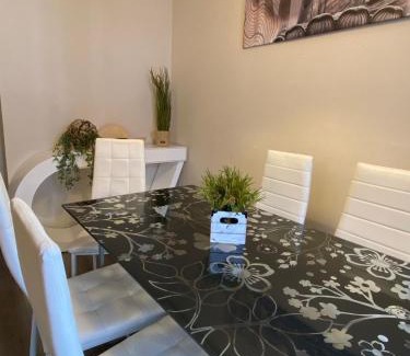 Old Town Apartment | Discover Corazón del Barrio Húmedo: 9.4/10 Pet-Friendly Retreat