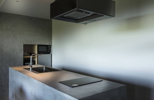 Ako Hotel | Relax at Misaki Terrace: Family-Friendly with Hot Tub